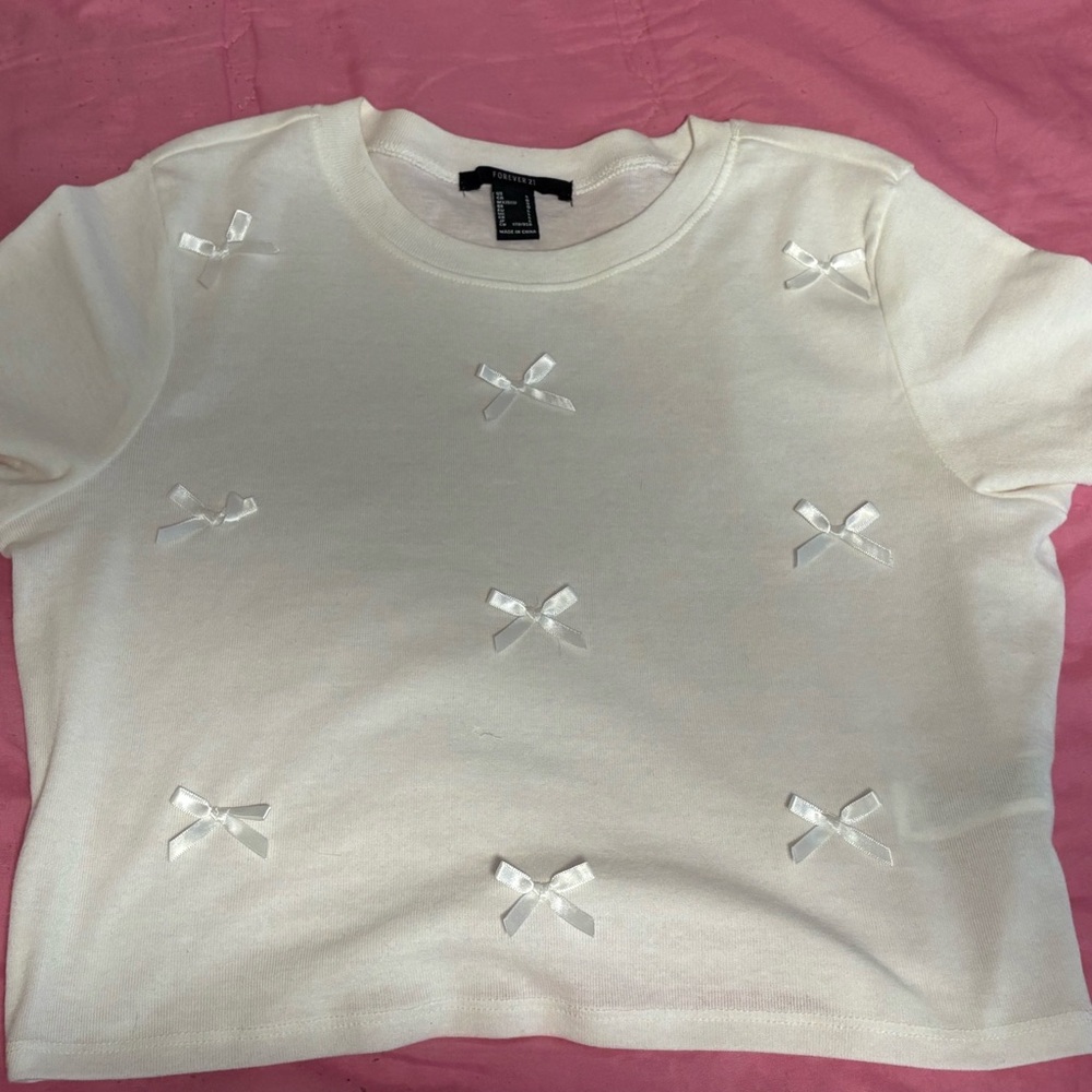 Forever 21 Cream Bow-Embellished crop tee
